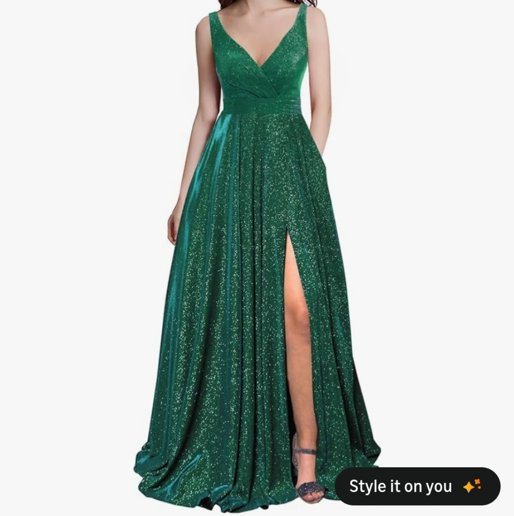 Elegant Green Evening Gown
